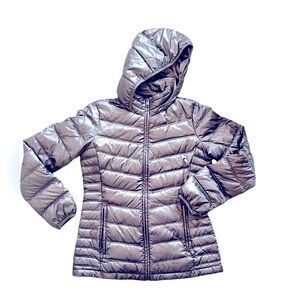 BASS XS women’s silver lightweight duck down puffer jacket like-new condition